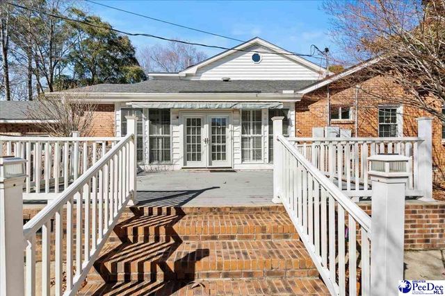 1305 Salem Rd, Hartsville, SC 29550