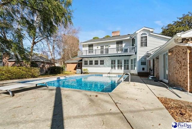 1305 Salem Rd, Hartsville, SC 29550