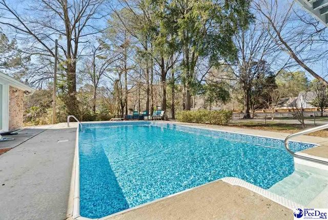 1305 Salem Rd, Hartsville, SC 29550