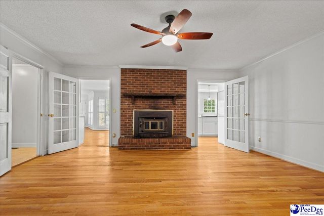 1305 Salem Rd, Hartsville, SC 29550