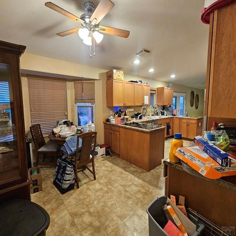 1286 N Ladonia Dr, Pueblo, CO 81007