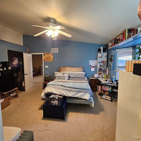 1286 N Ladonia Dr, Pueblo, CO 81007