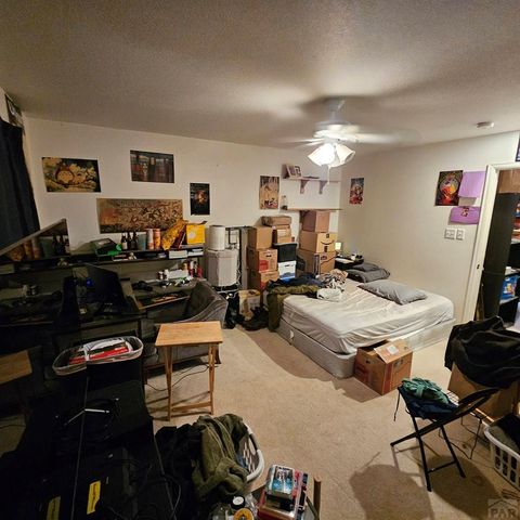 1286 N Ladonia Dr, Pueblo, CO 81007