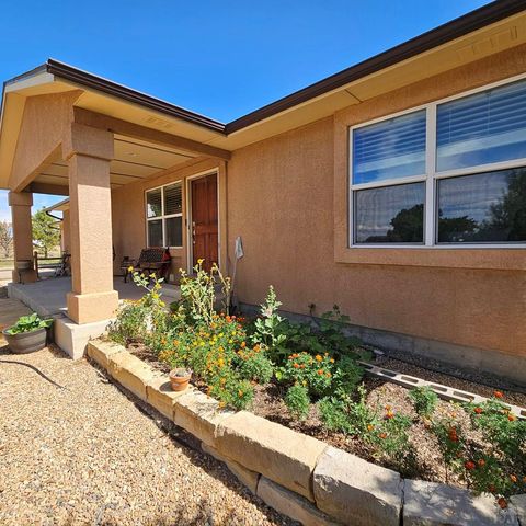 1286 N Ladonia Dr, Pueblo, CO 81007