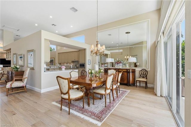 7976 Grand Bay DR 5, Naples, FL 34108