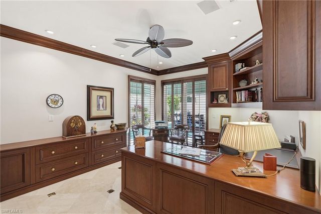 7976 Grand Bay DR 5, Naples, FL 34108