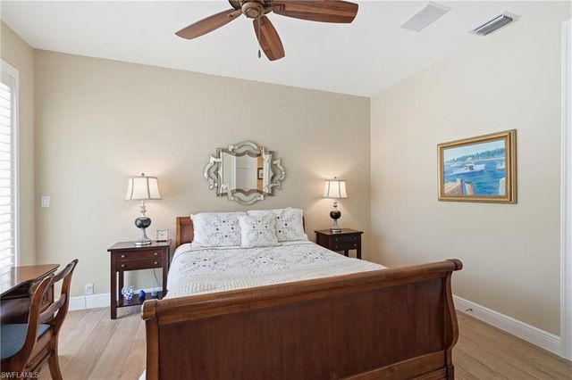 7976 Grand Bay DR 5, Naples, FL 34108