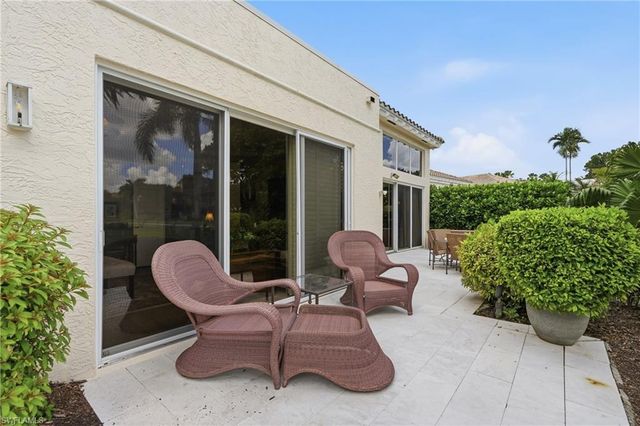 7976 Grand Bay DR 5, Naples, FL 34108
