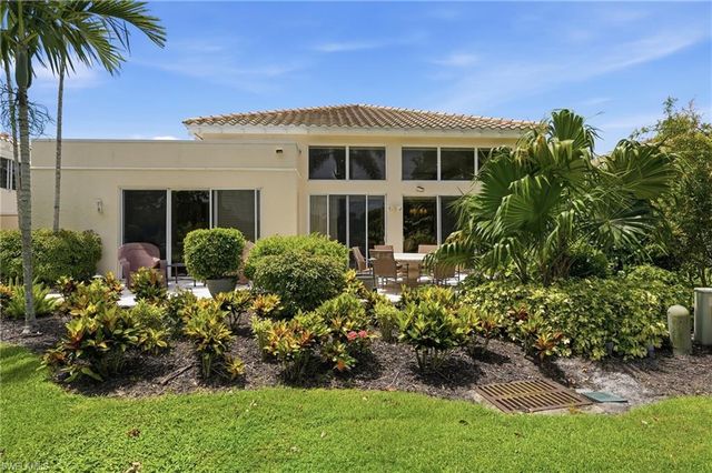 7976 Grand Bay DR 5, Naples, FL 34108