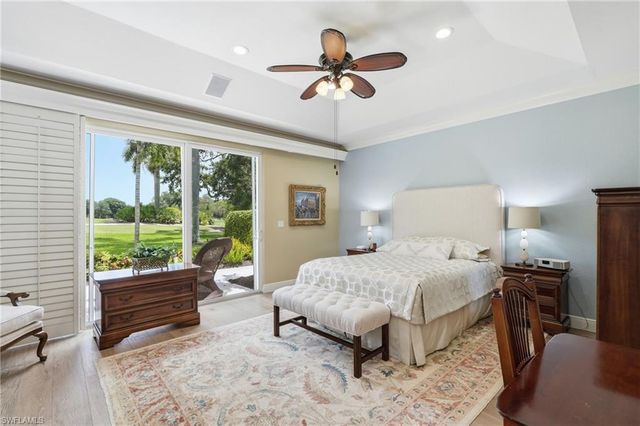 7976 Grand Bay DR 5, Naples, FL 34108