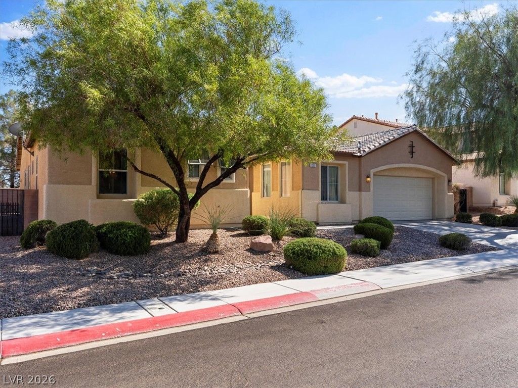 1217 Silent Sunset Avenue, North Las Vegas, NV 89084 — photo 4
