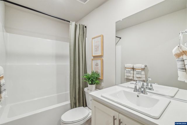 3246 Butte Dr, Forest Grove, OR 97116