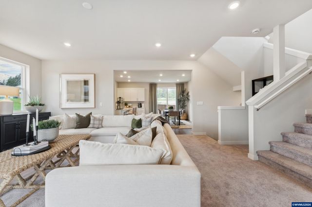 3246 Butte Dr, Forest Grove, OR 97116