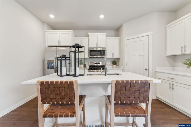 3246 Butte Dr, Forest Grove, OR 97116