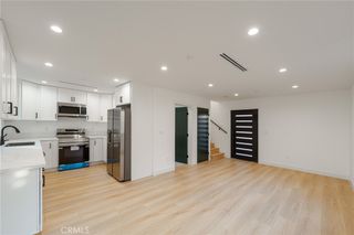 14125 Emelita, Sherman Oaks, CA 91401