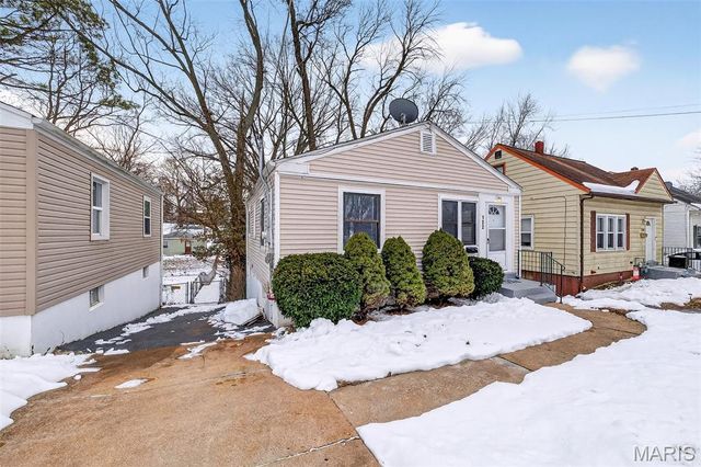 122 Elkan Avenue, St Louis, MO 63135