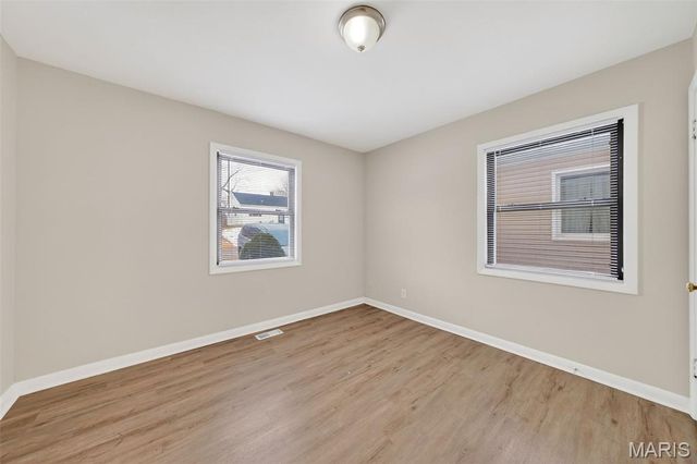 122 Elkan Avenue, St Louis, MO 63135