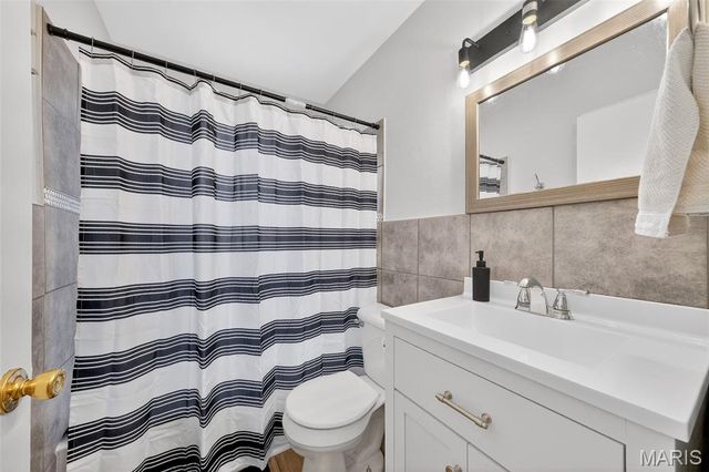 122 Elkan Avenue, St Louis, MO 63135