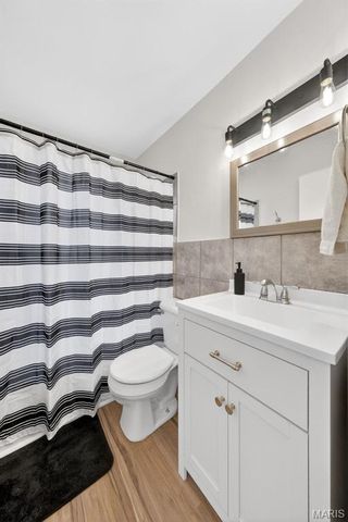 122 Elkan Avenue, St Louis, MO 63135