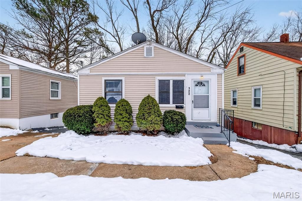 122 Elkan Avenue, St Louis, MO 63135