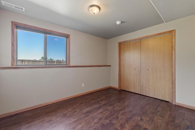 670 AIRWAY CT, Box Elder, SD 57719