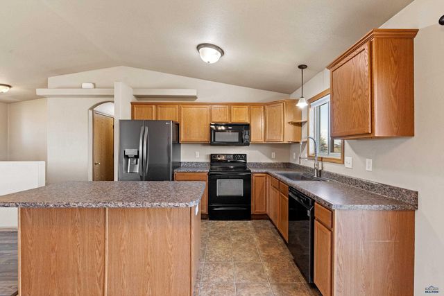 670 AIRWAY CT, Box Elder, SD 57719