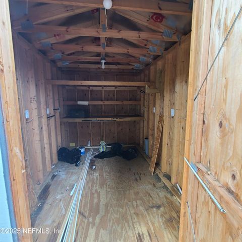 6004 6TH MANOR Manor E, Palatka, FL 32177
