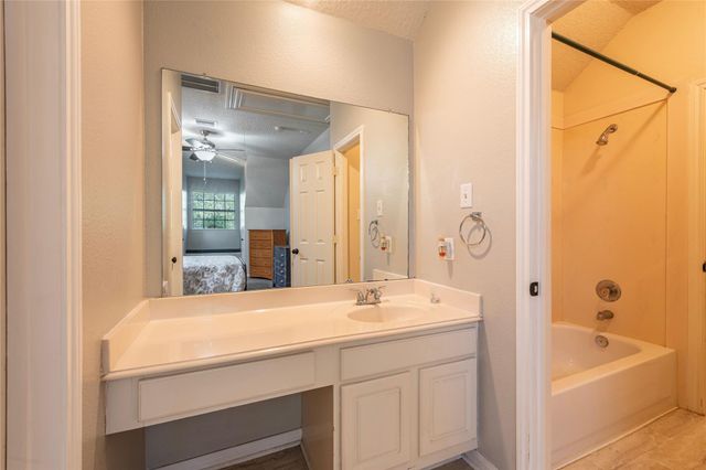 2507 Evergreen Drive, Pearland, TX 77581