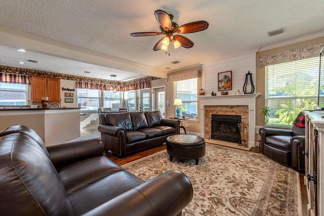 2507 Evergreen Drive, Pearland, TX 77581