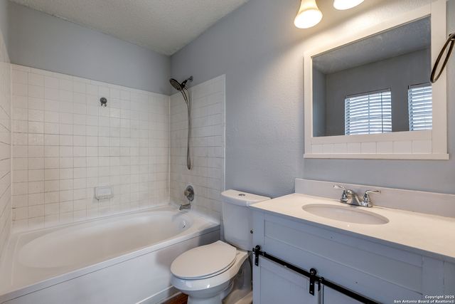 338 Territory Oak, San Antonio, TX 78253