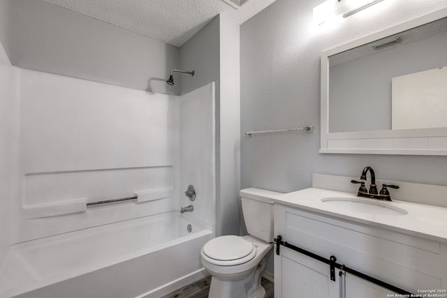 338 Territory Oak, San Antonio, TX 78253