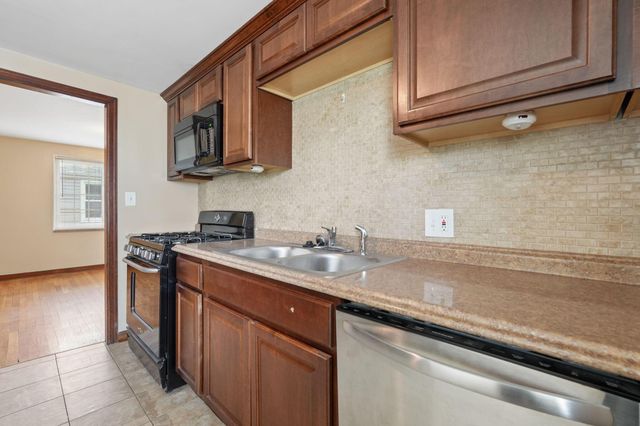 872 Copeland Road, Grandview Heights, OH 43212