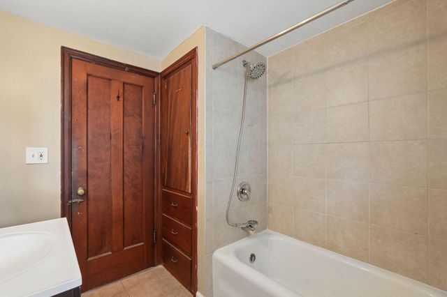 872 Copeland Road, Grandview Heights, OH 43212