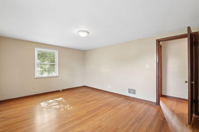 872 Copeland Road, Grandview Heights, OH 43212