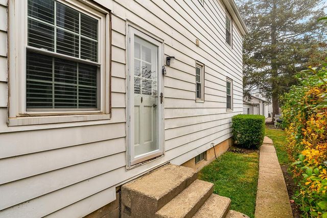 872 Copeland Road, Grandview Heights, OH 43212