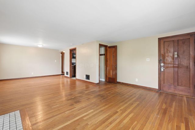 872 Copeland Road, Grandview Heights, OH 43212