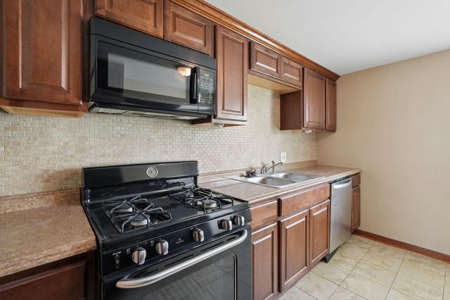 872 Copeland Road, Grandview Heights, OH 43212