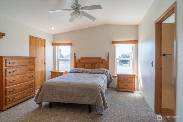 10624 Handicap Drive SE, Warden, WA 98857