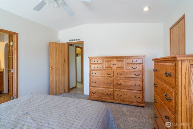 10624 Handicap Drive SE, Warden, WA 98857