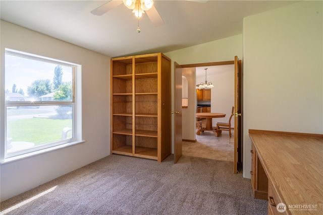 10624 Handicap Drive SE, Warden, WA 98857