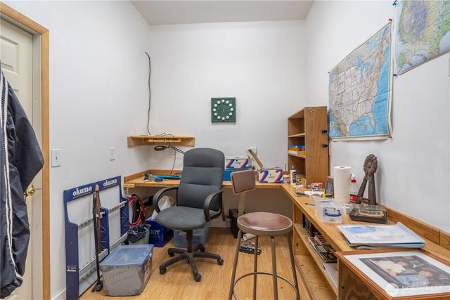 10624 Handicap Drive SE, Warden, WA 98857