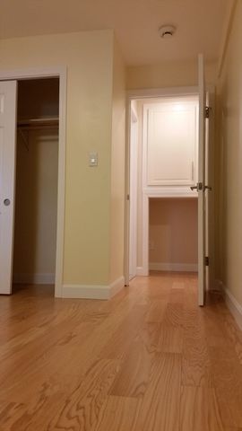 17 Cass St 2, Boston, MA 02132