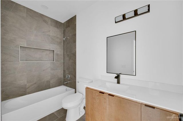 3706 E Mayfair Street 2, Edinburg, TX 78542