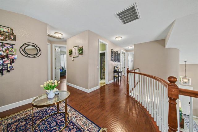 2226 Ryanlee Dr, Riverbank, CA 95367