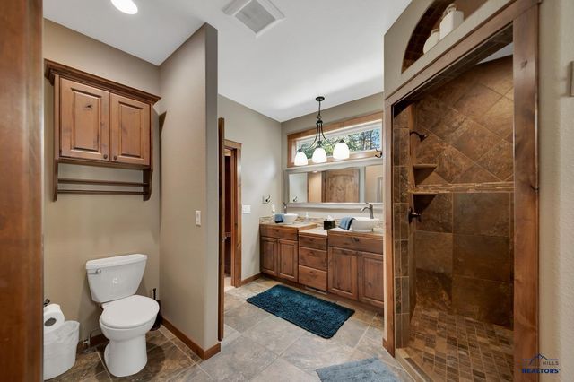 11916 ASPEN VIEW RD, Sturgis, SD 57785