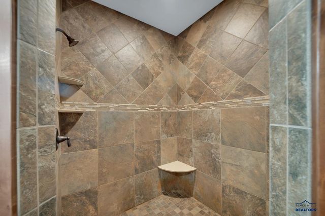 11916 ASPEN VIEW RD, Sturgis, SD 57785