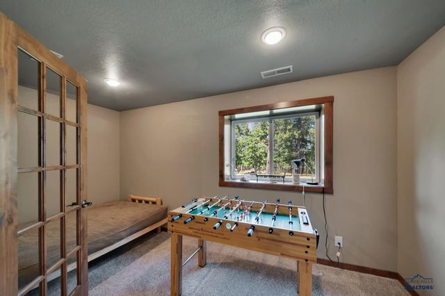 11916 ASPEN VIEW RD, Sturgis, SD 57785