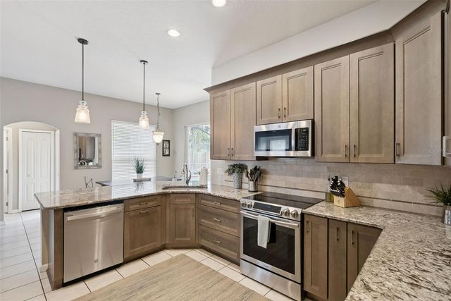 1110 SHADOWBROOK TRAIL, Winter Springs, FL 32708