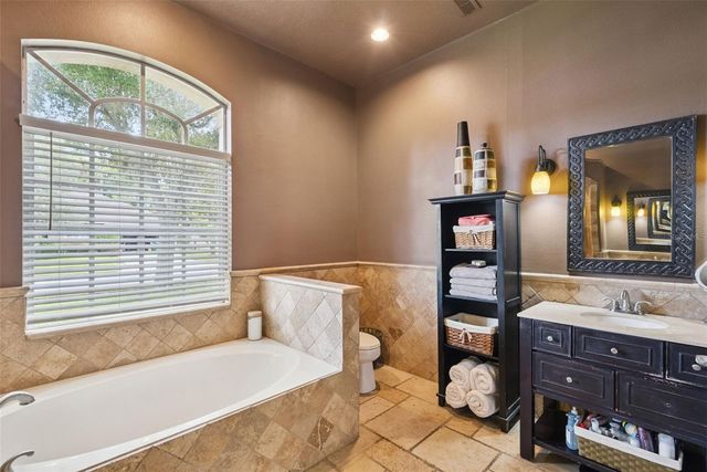 1110 SHADOWBROOK TRAIL, Winter Springs, FL 32708