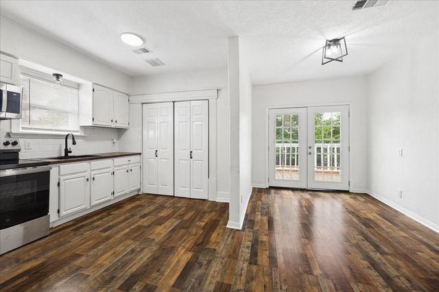 2701 Truxillo Street, Houston, TX 77004